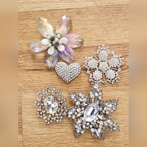 Vintage clear rhinestone brooch costume jewerly lot
